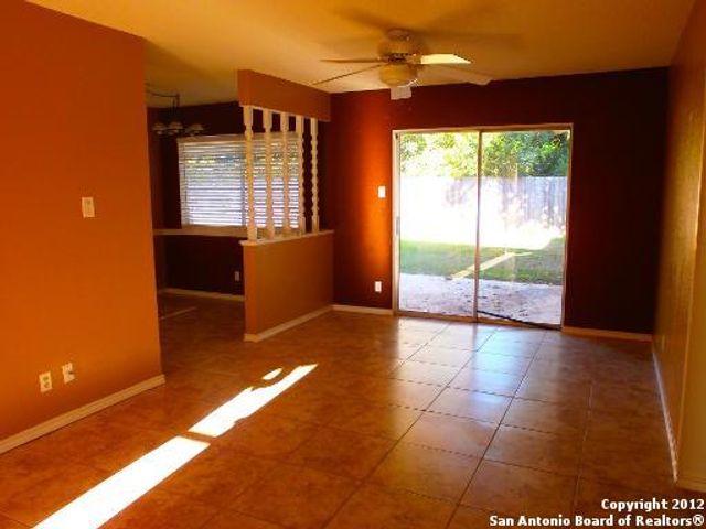 225 Linda, Schertz, TX 78154