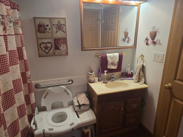 315 S First Street, Milo, IA 50166