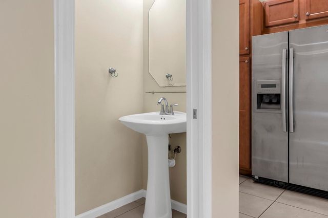 3330 NW 124th Way 3330, Sunrise, FL 33323