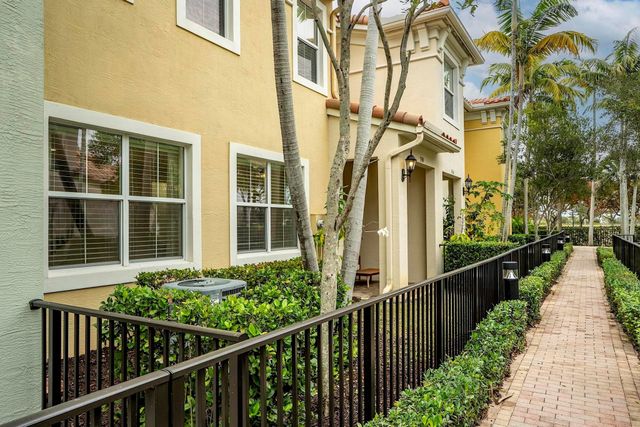 3330 NW 124th Way 3330, Sunrise, FL 33323