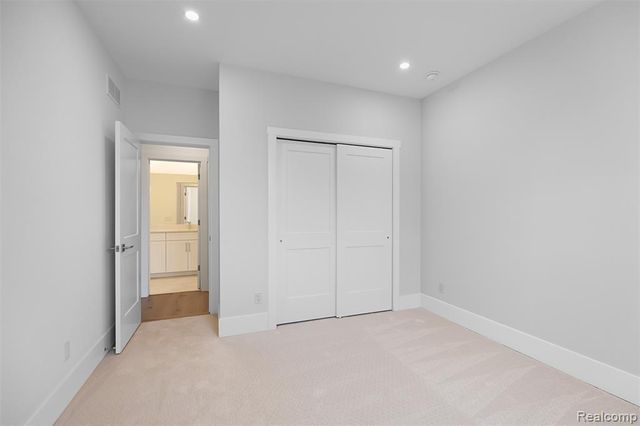 410 S Center Street, Northville, MI 48167