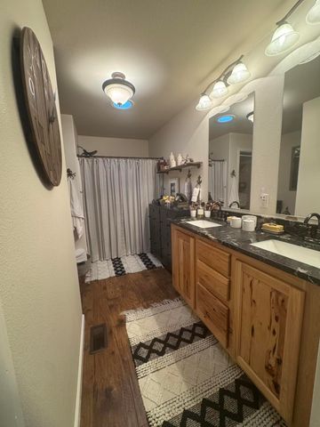 10 E South Stage Road SPC 305, Medford, OR 97501