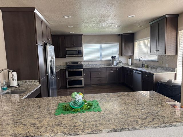 10 E South Stage Road SPC 305, Medford, OR 97501