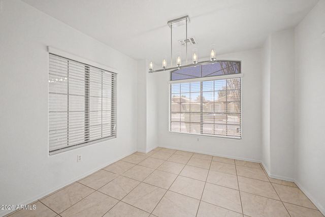 6602 W DESERT HOLLOW Drive, Phoenix, AZ 85083