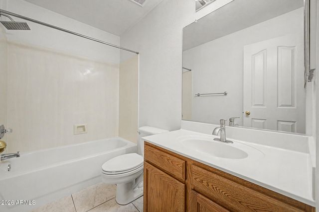 6602 W DESERT HOLLOW Drive, Phoenix, AZ 85083