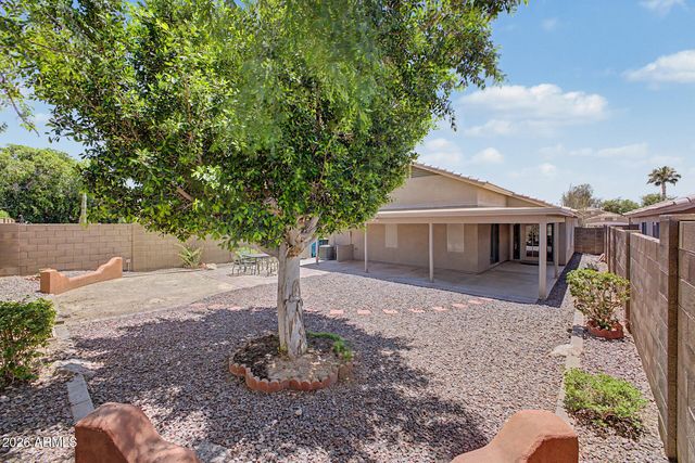 6602 W DESERT HOLLOW Drive, Phoenix, AZ 85083