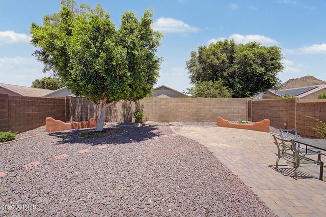 6602 W DESERT HOLLOW Drive, Phoenix, AZ 85083
