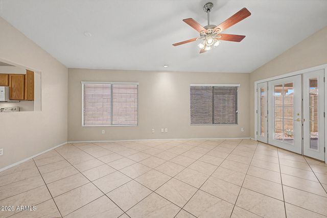 6602 W DESERT HOLLOW Drive, Phoenix, AZ 85083