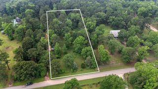 23889 Weeren Road, Montgomery, TX 77316