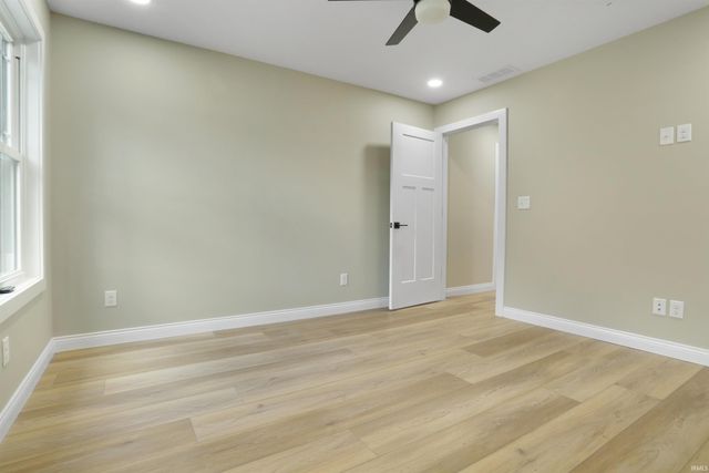 1317 S Linwood Avenue, Evansville, IN 47713