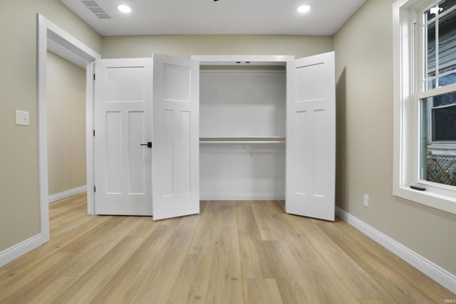 1317 S Linwood Avenue, Evansville, IN 47713