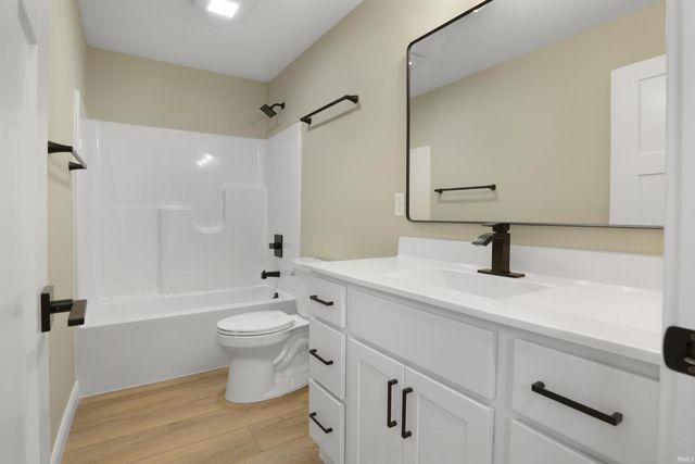 1317 S Linwood Avenue, Evansville, IN 47713