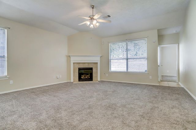 25630 Saddlebrook Village Drive, Tomball, TX 77375