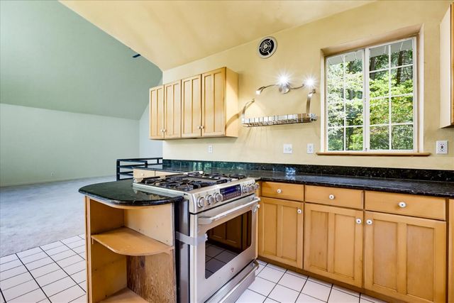 13020 Sadie D Dr, Nevada City, CA 95959