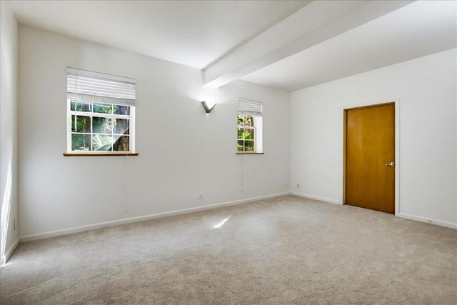 13020 Sadie D Dr, Nevada City, CA 95959