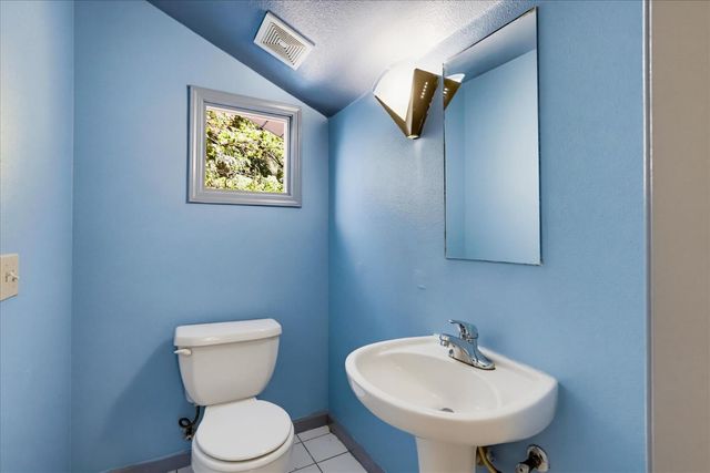 13020 Sadie D Dr, Nevada City, CA 95959