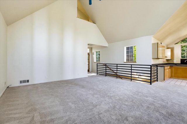 13020 Sadie D Dr, Nevada City, CA 95959