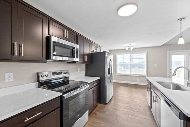 30 Echo Ridge, Oak Grove, KY 42262