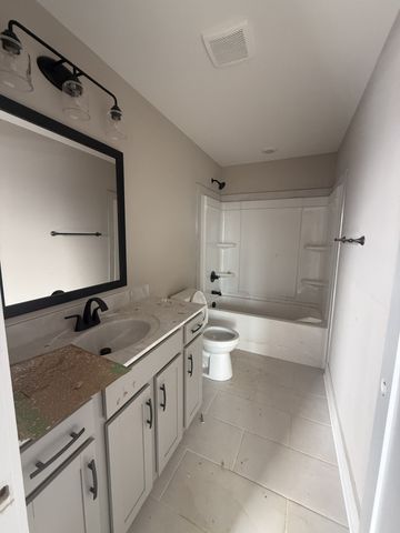 30 Echo Ridge, Oak Grove, KY 42262