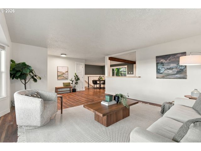 25590 S ELDORADO Rd, Mulino, OR 97042