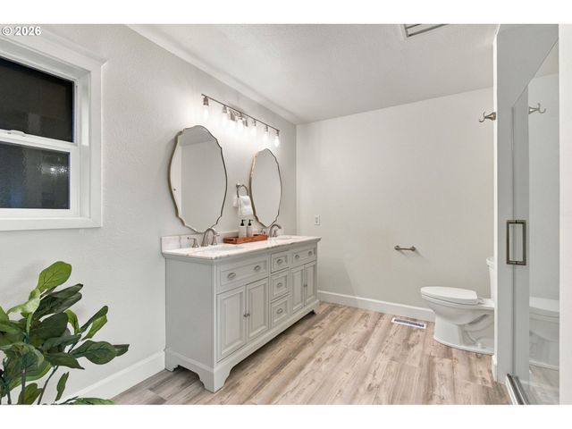 25590 S ELDORADO Rd, Mulino, OR 97042