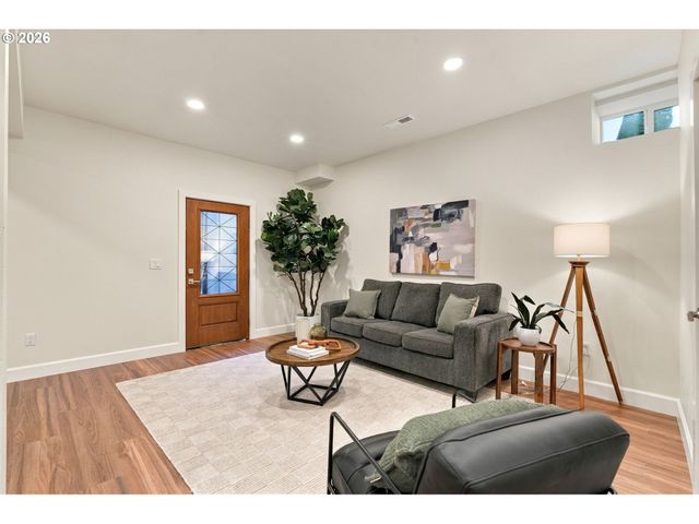 25590 S ELDORADO Rd, Mulino, OR 97042