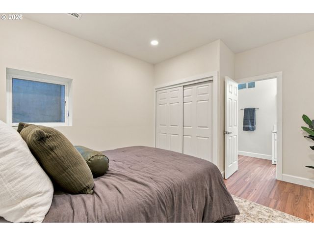 25590 S ELDORADO Rd, Mulino, OR 97042