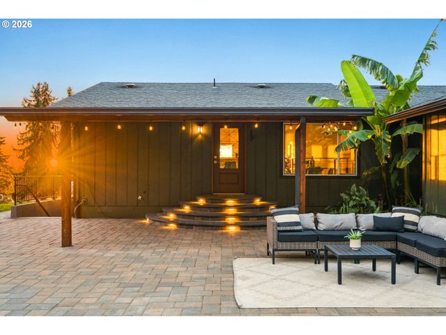 25590 S ELDORADO Rd, Mulino, OR 97042