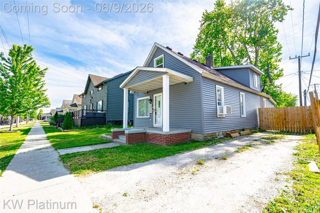 511 13th Street, Port Huron, MI 48060