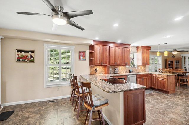1894 Morningside Drive, Florence, KY 41042