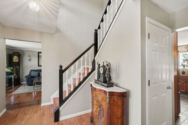 1894 Morningside Drive, Florence, KY 41042