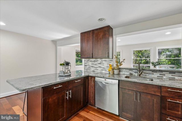 754 HYDE PARK DR, Glen Burnie, MD 21061