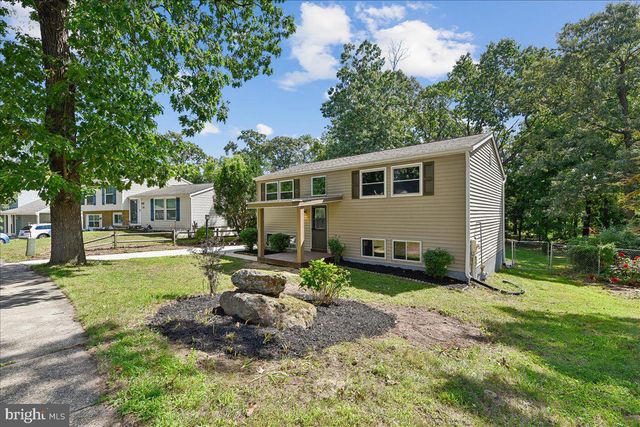 754 HYDE PARK DR, Glen Burnie, MD 21061