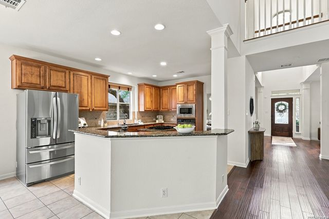 18619 Rogers Pl, San Antonio, TX 78258