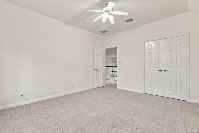 18619 Rogers Pl, San Antonio, TX 78258