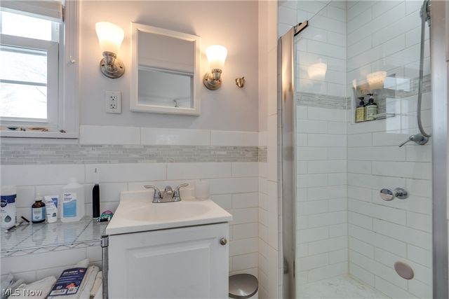 568 Hampshire Road, Fairlawn, OH 44333