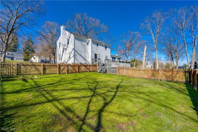 568 Hampshire Road, Fairlawn, OH 44333