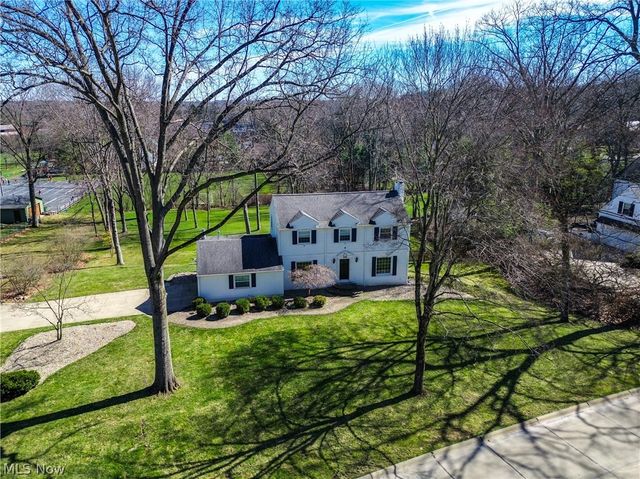 568 Hampshire Road, Fairlawn, OH 44333