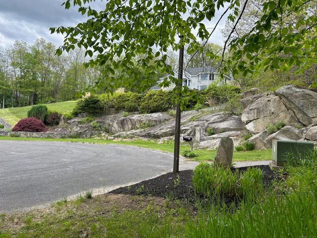 68 WESTLEDGE Terrace, Torrington, CT 06790