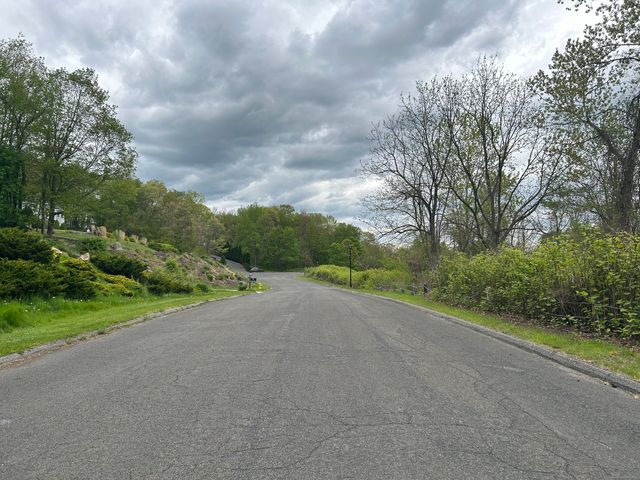 68 WESTLEDGE Terrace, Torrington, CT 06790