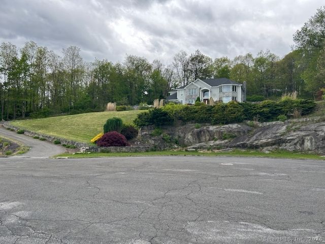 68 WESTLEDGE Terrace, Torrington, CT 06790