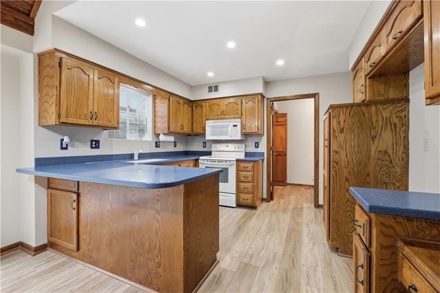 15235 Dearborn Street, Overland Park, KS 66223