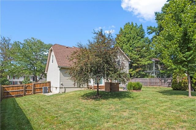 15235 Dearborn Street, Overland Park, KS 66223