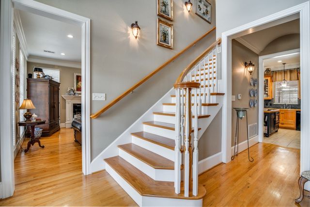 8 Griffith Court, Terrell, TX 75160