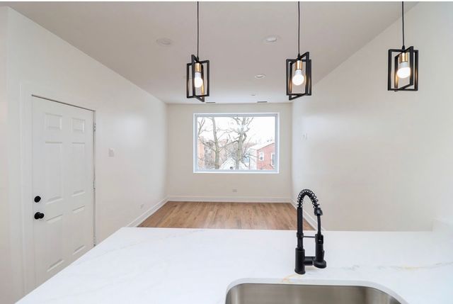 1249 S Kedvale Avenue 2, Chicago, IL 60623