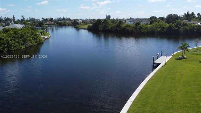 2907 NW 9 ST, Cape Coral, FL 33993