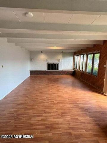 335 Cheryl Drive, Toms River, NJ 08753