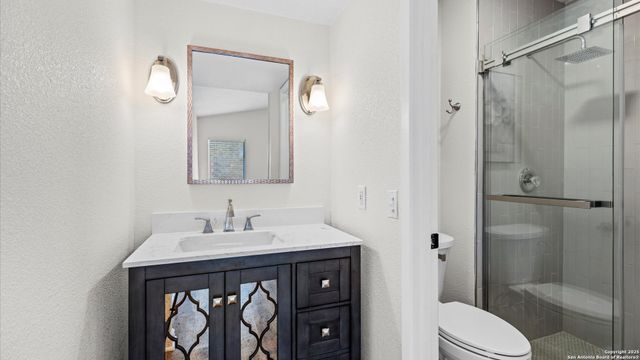 5815 Freemans Farm St, San Antonio, TX 78233