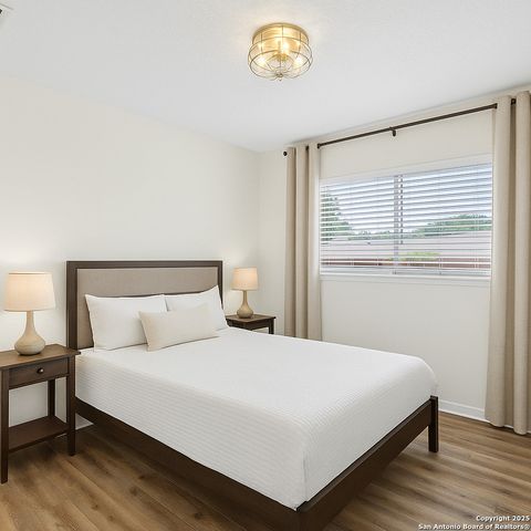 5815 Freemans Farm St, San Antonio, TX 78233