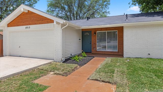 5815 Freemans Farm St, San Antonio, TX 78233